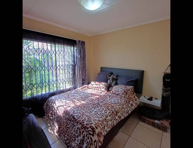 3 BEDROOM TOWNHOUSE FOR SALE IN RIVERSDALE